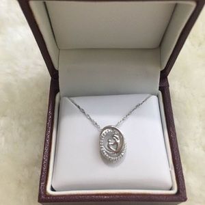 New SS Diamond Mother & Child Necklace